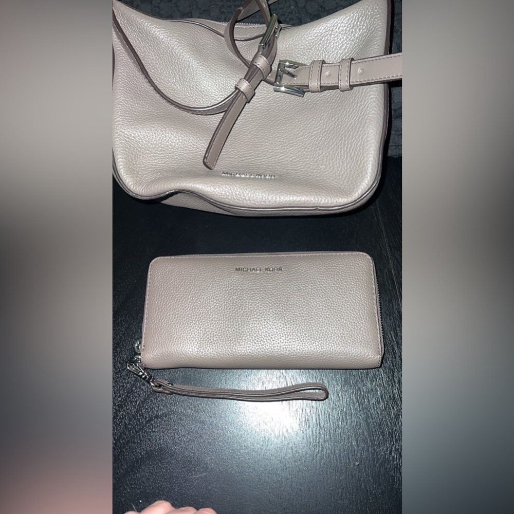 Michael Kors crossbody and wallet